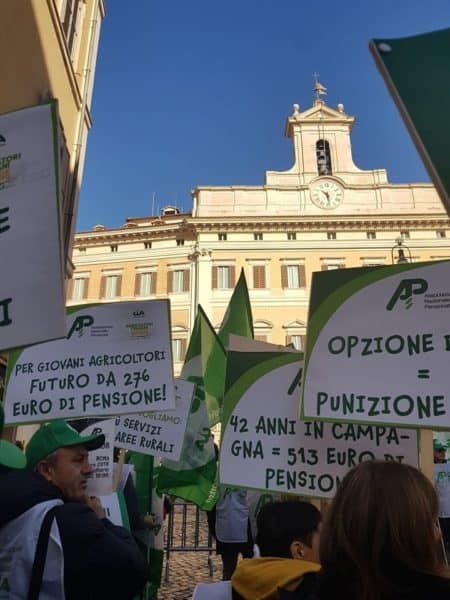protesta dei pensionati